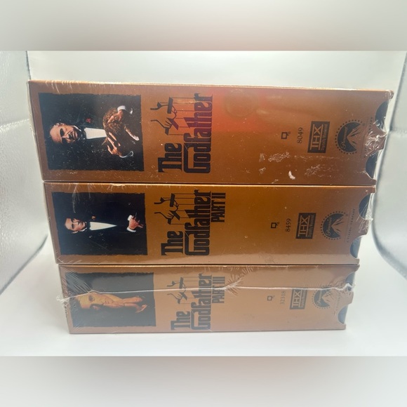 🆕 The Godfather Collection (VHS, 1992, 6-Tape Set) Factory Sealed, collector - Picture 2 of 5